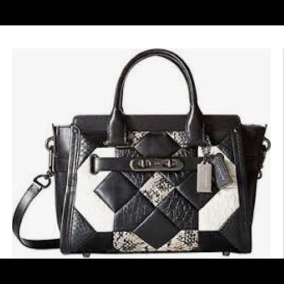 Coach purse - Picture 2 of 2